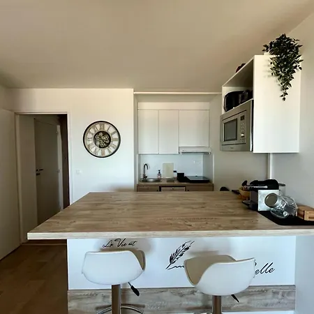 La Land, Traversant Vue *